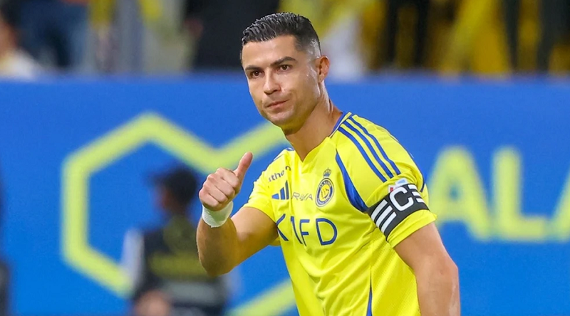 ronaldo-vuot-mat-messi-ve-mot-thanh-tich-khong-ai-ngo